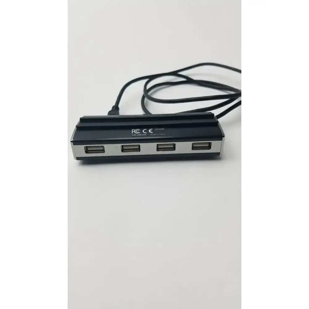 C2G 29508 4-Port USB-2.0 Aluminum Hub for Chromebooks, Laptop, & Desktops USB Hub, second-hand product photo 10