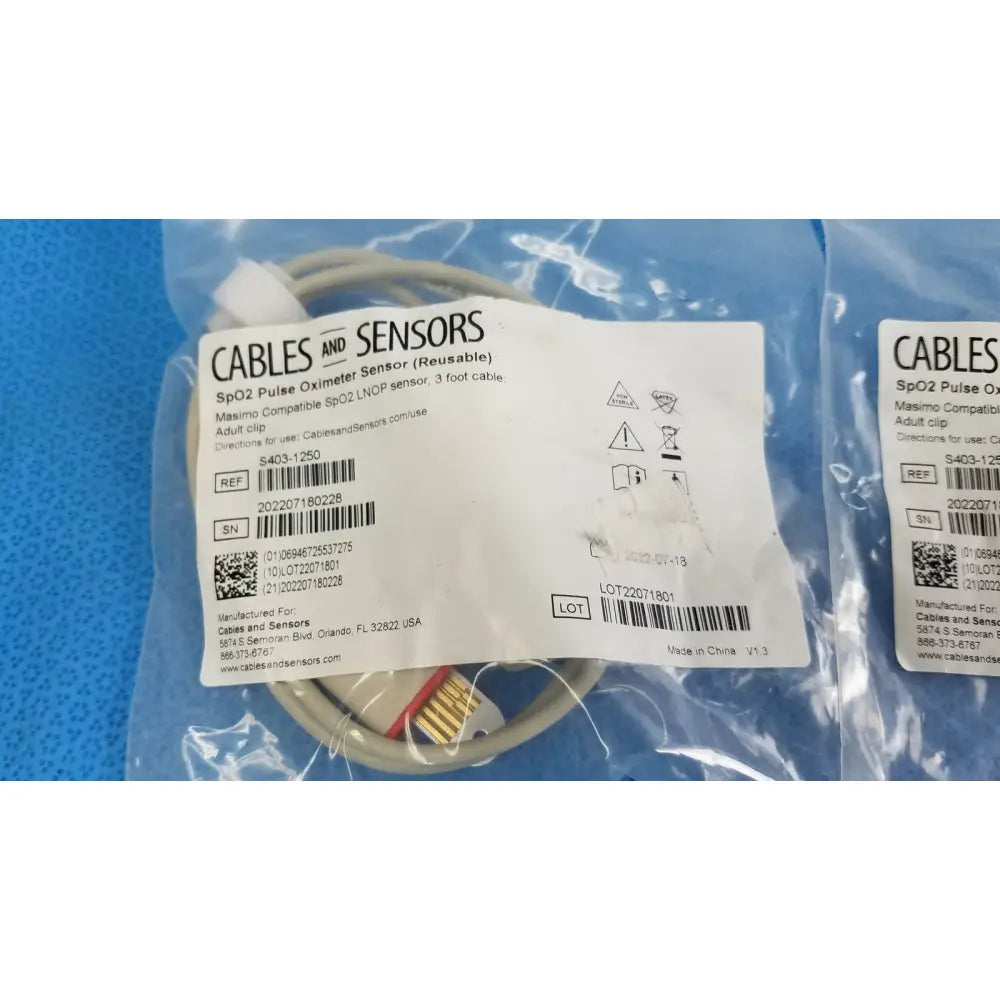 Cables and sensors s403-1250 adult spo2 pulse oximeter sensor with red connector and gold-plated pins in clear plastic packaging