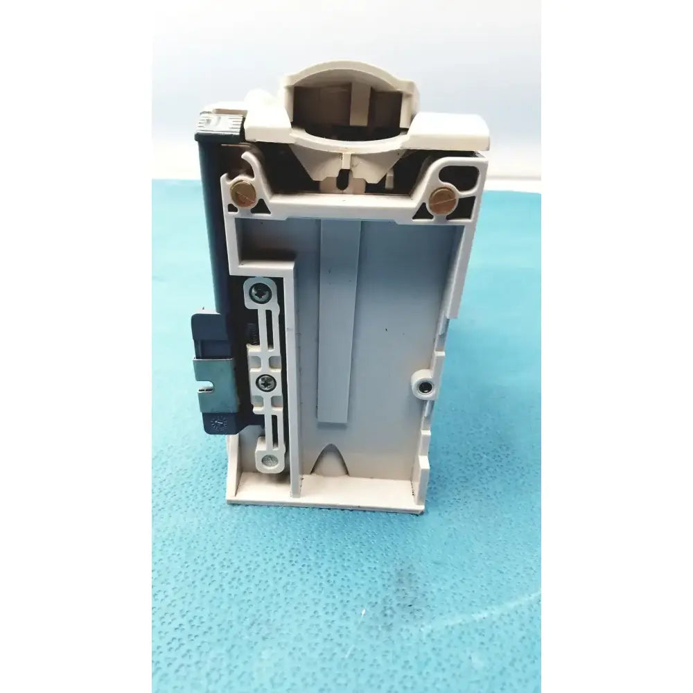 Cardinal Health Alaris Pump - 8100 Infusion Pump, as-is (for parts) product photo 11