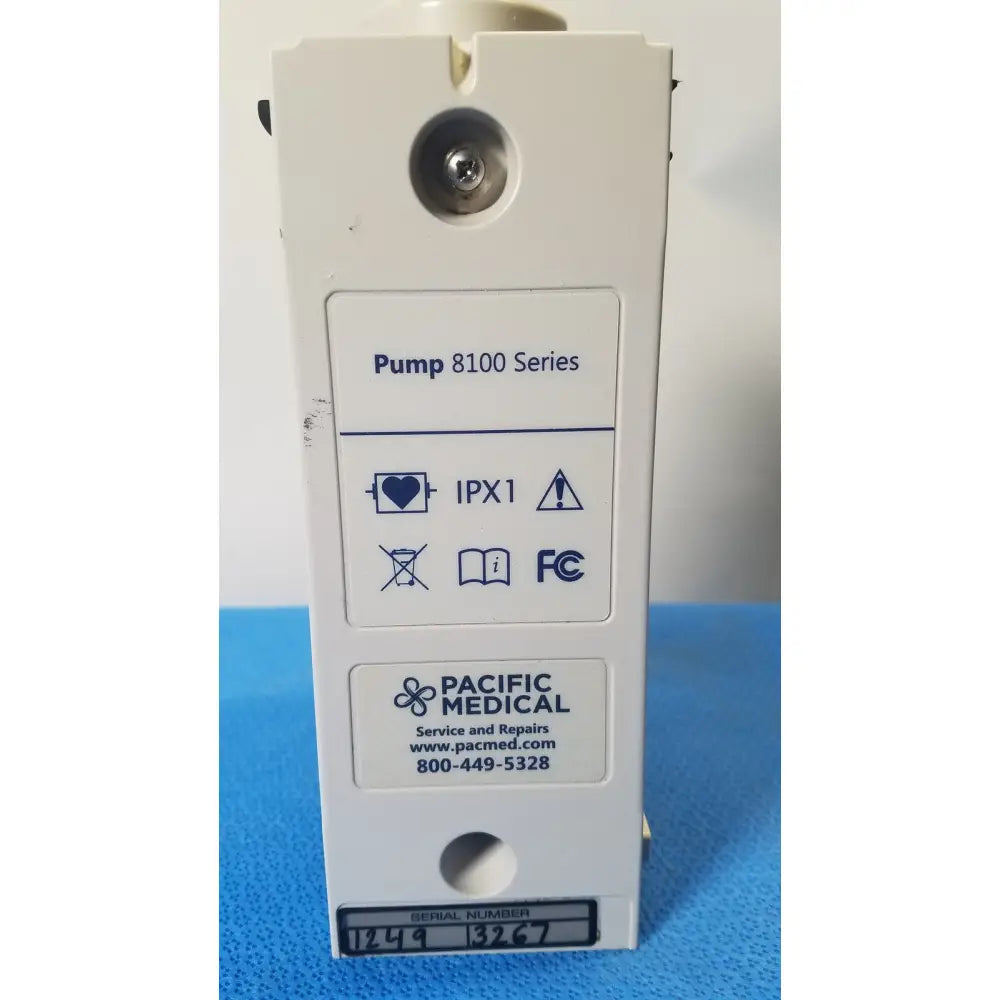 White cardinal health alaris pump 8100 series medical device with metallic screw and labeled certification icons