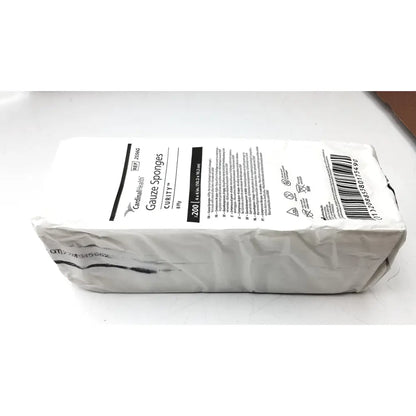 A white rectangular package of cardinal health curity health curity gauze sponges 2556g case of 20