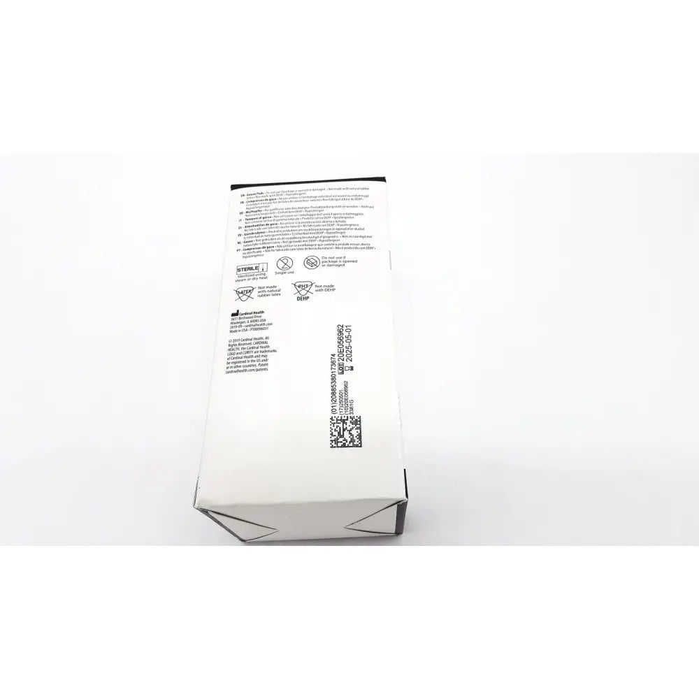 White paper packaging with black text for cardinal health gauze pads 3381g showing health gauze pads details