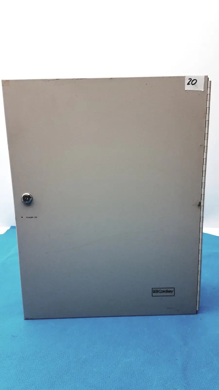 Reuse Medical Cardkey Type Steel Enclosure – Gray Secure Access Control Housing Electrical Boxes & Enclosures, second-hand product photo 1