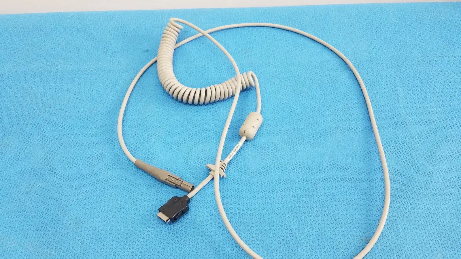 CareFusion 2016560-001 Coiled Patient Cable Patient Monitor Cable, second-hand product photo 2