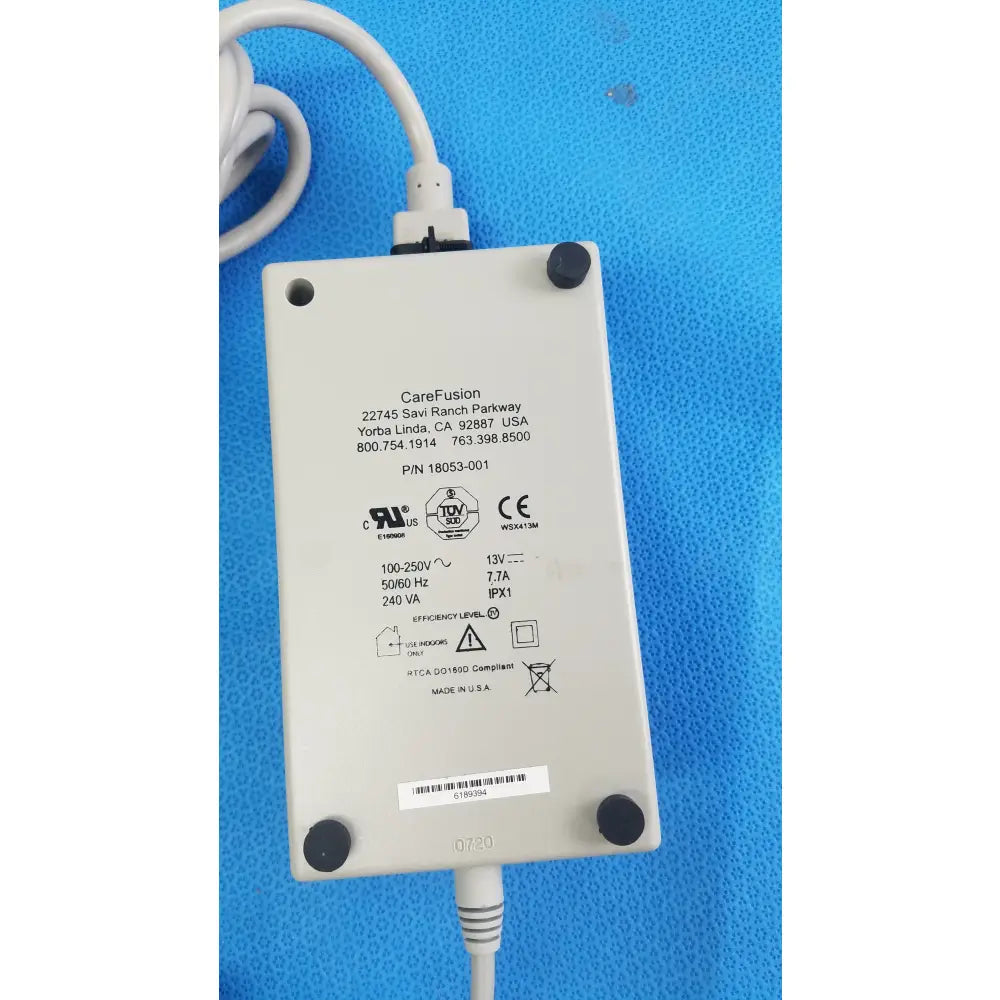 CareFusion AC Power Adapter & Power Cord P/N 18053-001 - AC power adapter and power cord set
