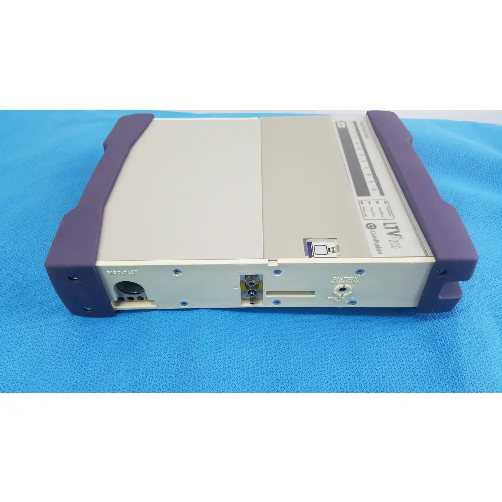 CareFusion LTV 1200 Ventilator Ref 18888-001 - Portable ventilator