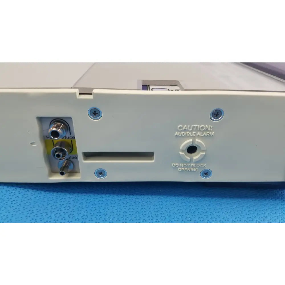 CareFusion LTV 1200 Ventilator Ref 18888-001 - Portable ventilator