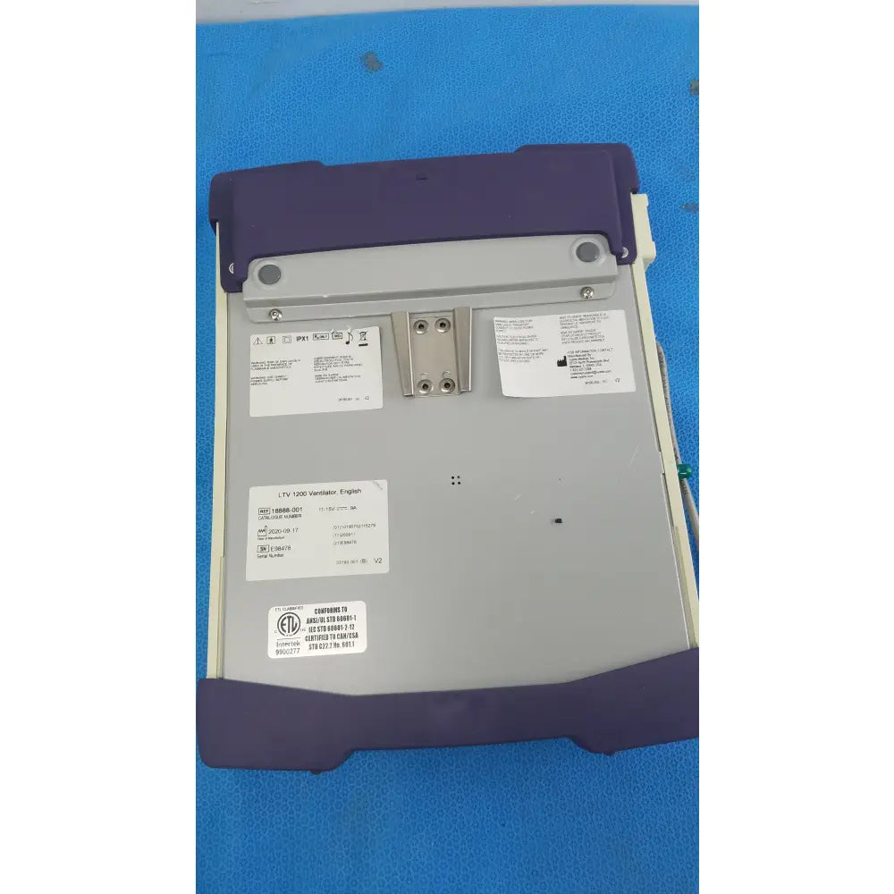 CareFusion LTV 1200 Ventilator Ref 18888-001 - Portable ventilator