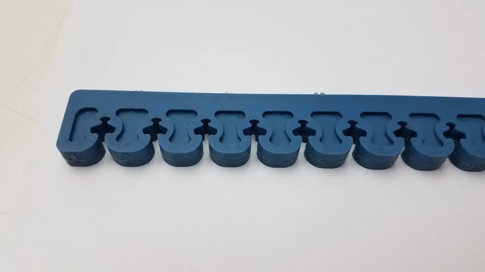 Case Medical Silicone Bracket - Silicone Backbone Bracket 15-Slot Silicone Bracket, second-hand product photo 5
