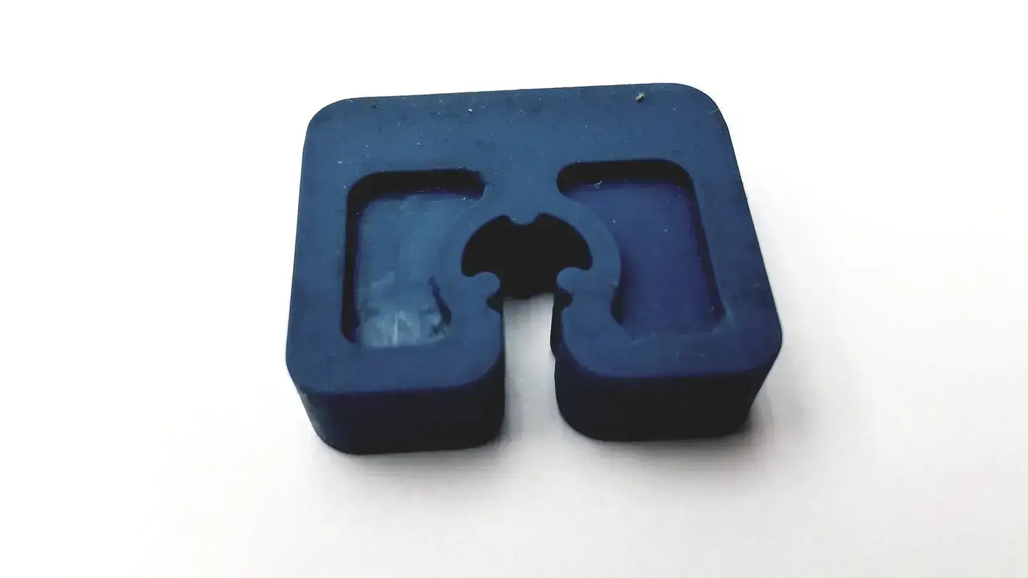 Case Medical Silicone Bracket - Silicone Backbone Bracket Single-Slot, Lot of 30 Sterilization Tray Bracket, second-hand product photo 2
