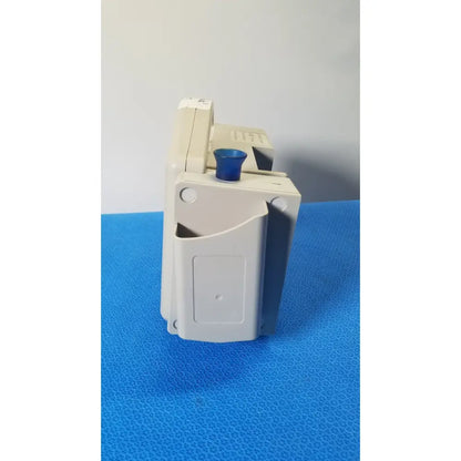 Beige plastic CASMED 740 Max nibp spo2 blood pressure patient monitor with blue cylindrical cap on top