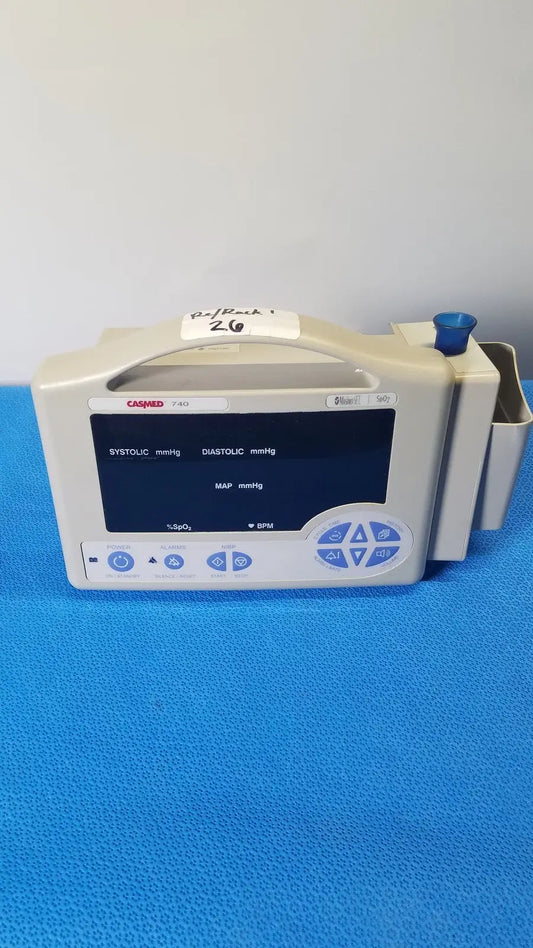 Reuse Medical CASMED 740 Patient Monitor NIBP SpO2 Masimo SET Blood Pressure Other Medical & Lab Equipment, as-is (for parts) product photo 1