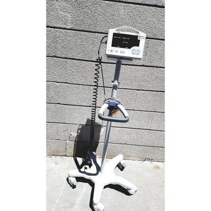 White and gray CASMED 740 vital signs monitor with sp02 finger probe on a rolling stand with coiled cable lot of 3