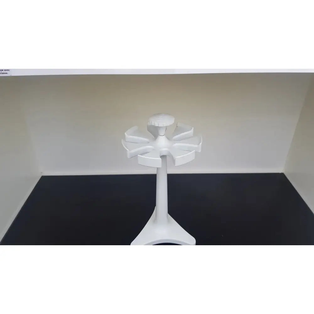 CBS Scientific P-036-202 PCR Workstation Dead Air Box, UV & Fluorescent Lighting PCR Workstation, second-hand product photo 2