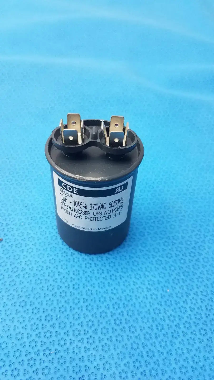 CDE (Cornell Dubilier) CDE 12.5uF ±10% 370VAC 50/60Hz Capacitor SFP37G12.5K238B-F Motor Start HVAC Motor Run Capacitor, second-hand product photo 1