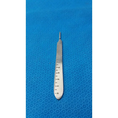 Reuse Medical Centurion Pakistan Scalpel Handle Scale Surgical & Orthopedic Instruments, second-hand product photo 1