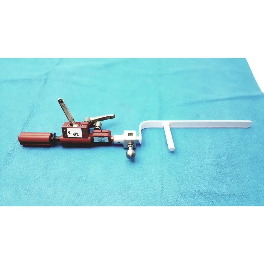 Unbranded Cervical Distractor – Orthopedic Instrument, Preowned for Training/Parts Orthopedic Instrument, second-hand product photo 1