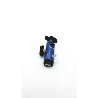 Chad Therapeutics CGA 870 Oxygen Regulator Regulator Gauge & Clamp O2 3000 PSI Oxygen Regulator, as-is (for parts) product photo 2