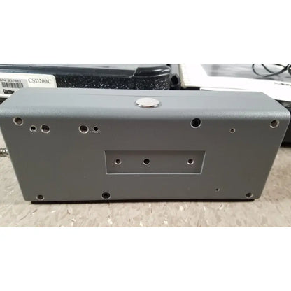 Gray rectangular chaltilon csd200 dynamometer with silver button and ventilation holes for reuse medical applications