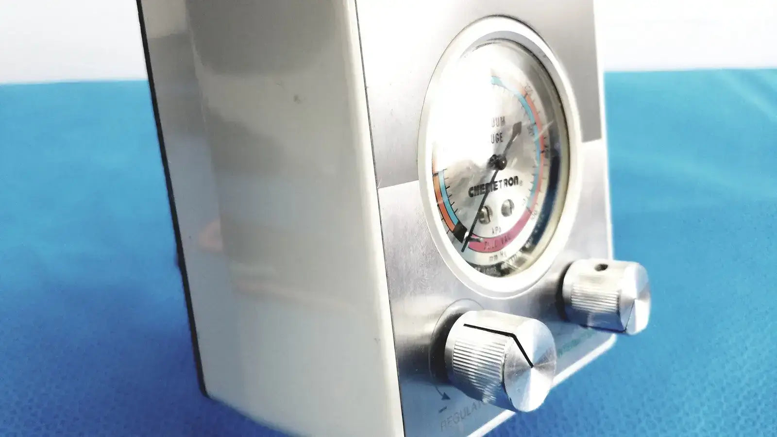 CHEMETRON Medical Division Intermittent Vacuum Regulator Stock# 22050314 Vacuum Regulator, second-hand product photo 9