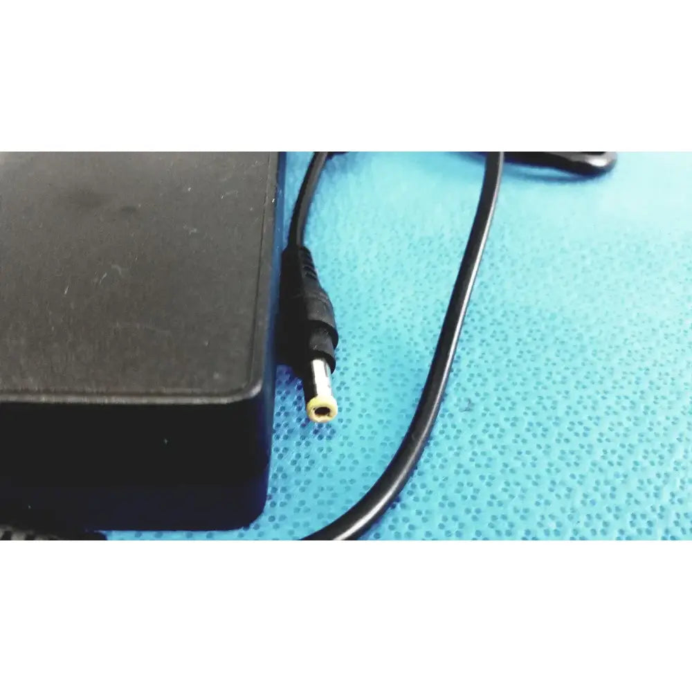 Chicony Power Technology AC Adapter with Power Cord - A16-135P1A AC Adapter, second-hand product photo 8