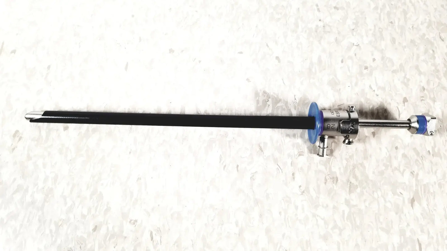 Reuse Medical Circon ACMI Sheath ESRS-28 with ETOR-28 Obturator Laparoscopic Instruments, second-hand product photo 1