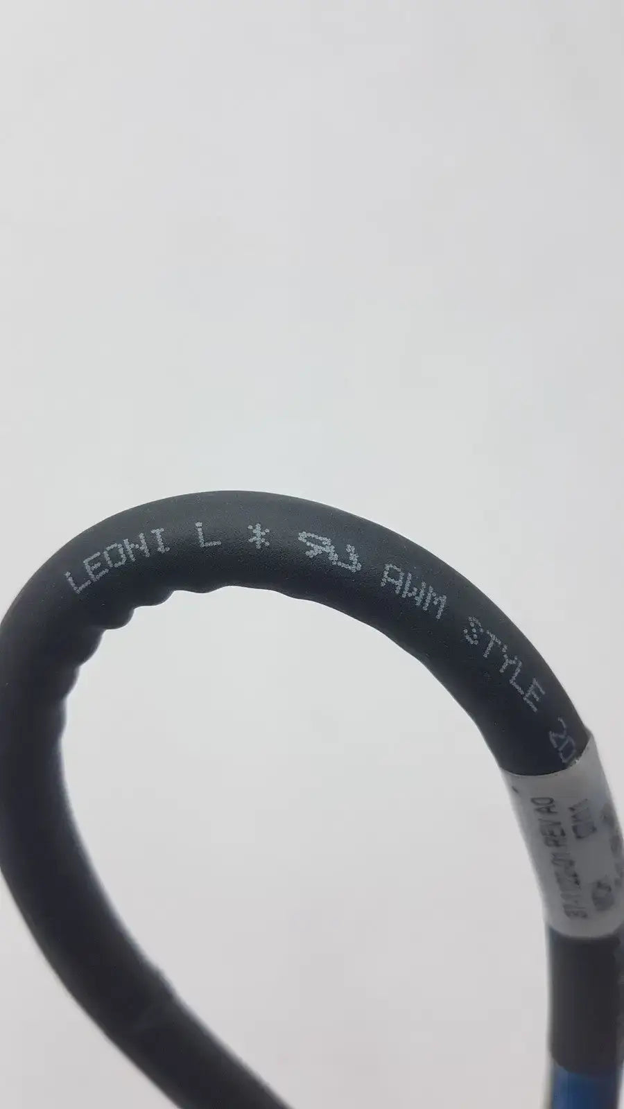 Cisco 37-1122-01-REV A0 Stack Power Cable Power Cable, second-hand product photo 4