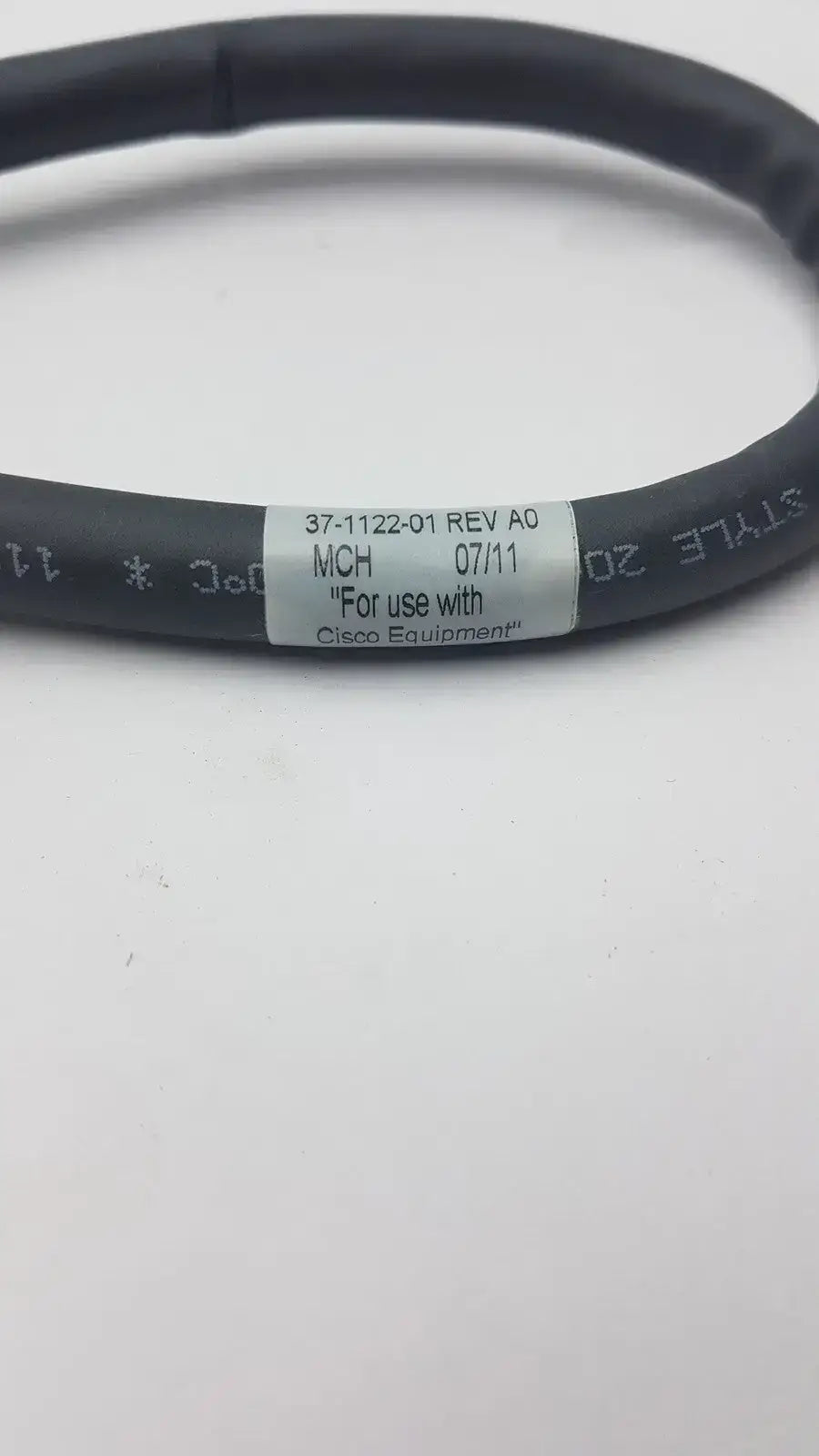 Cisco 37-1122-01-REV A0 Stack Power Cable Power Cable, second-hand product photo 3