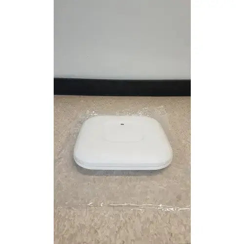 Cisco AIR-CAP2702I-B-K9 Aironet 2700 Series Wireless Access Point w/ Bracket Wireless Access Point, second-hand product photo 1
