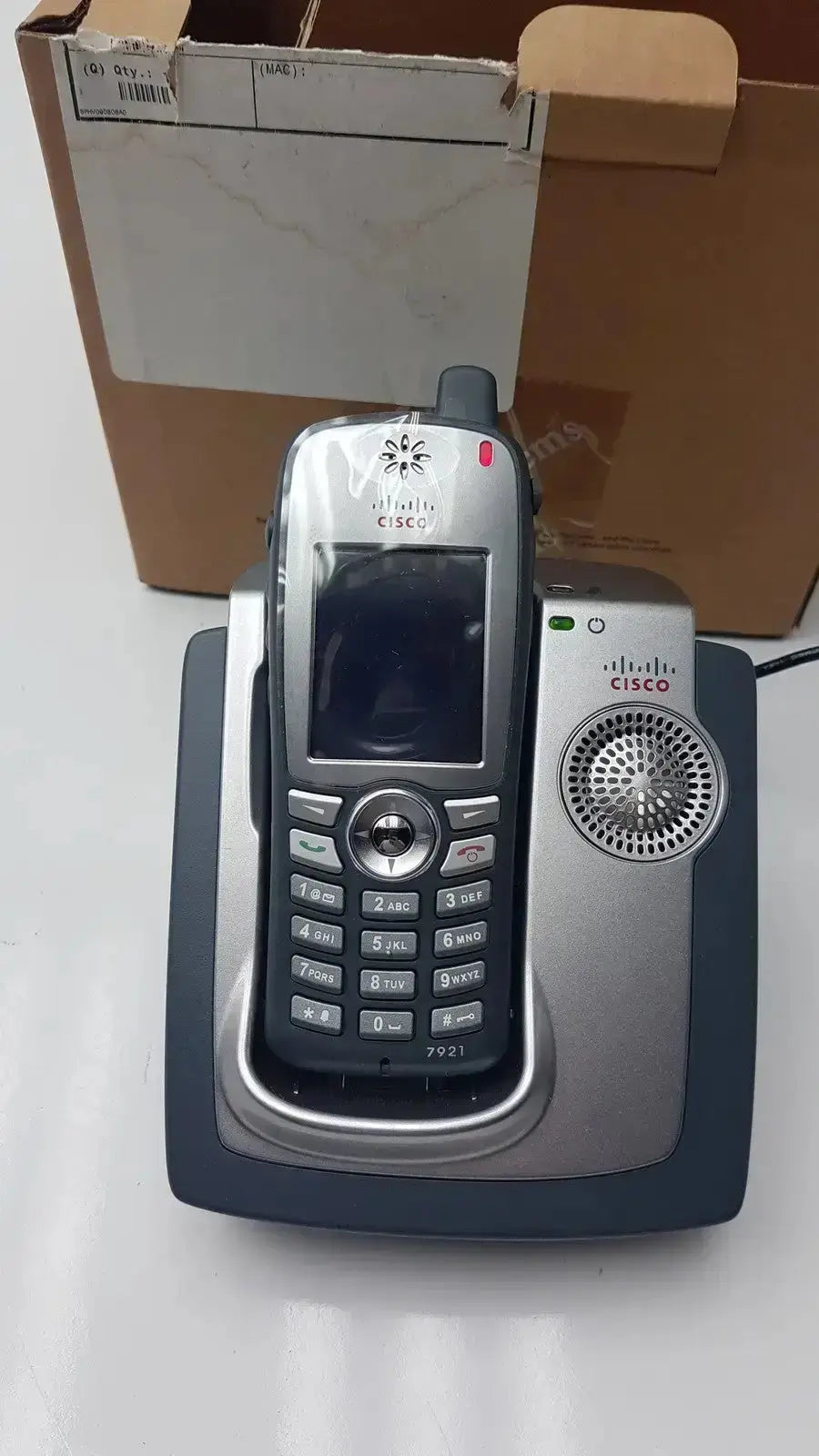 Cisco CP-7921G-A-K9 Wireless Phone With Base and Box Wireless IP Phone, second-hand product photo 1