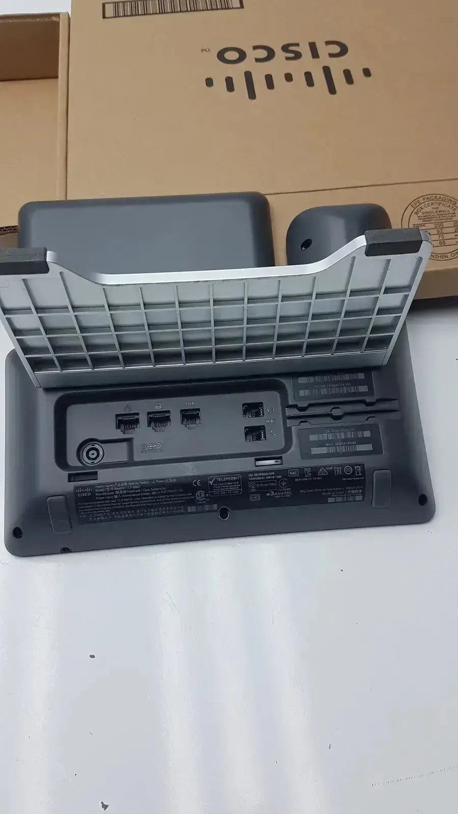 Cisco CP-8841 IP Phone Color VoIP PoE With Base IP Phone, as-is (for parts) product photo 8