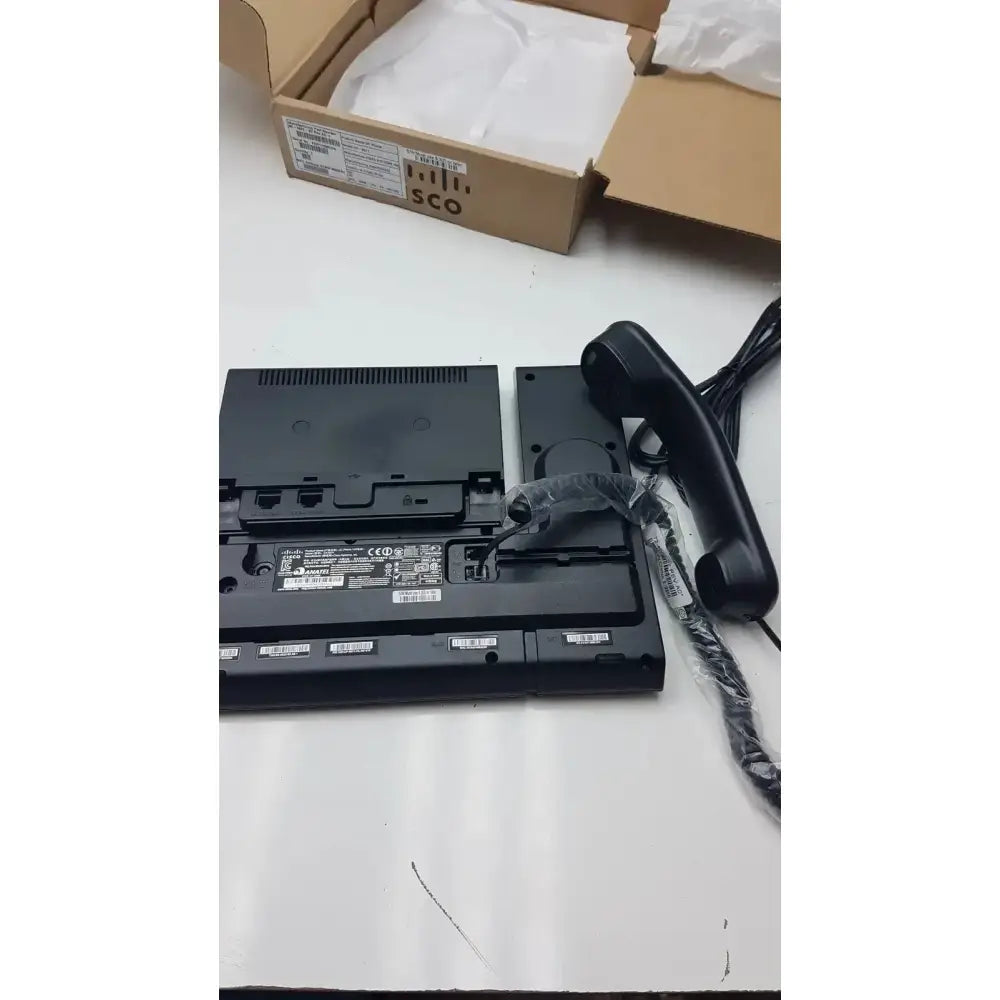 Cisco CP-9971 IP Color Office Phone With Base IP Phone, as-is (for parts) product photo 3