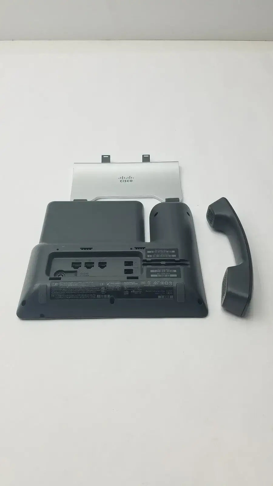 Cisco CP8841 IP Business Phone With Handset IP Phone, second-hand product photo 6