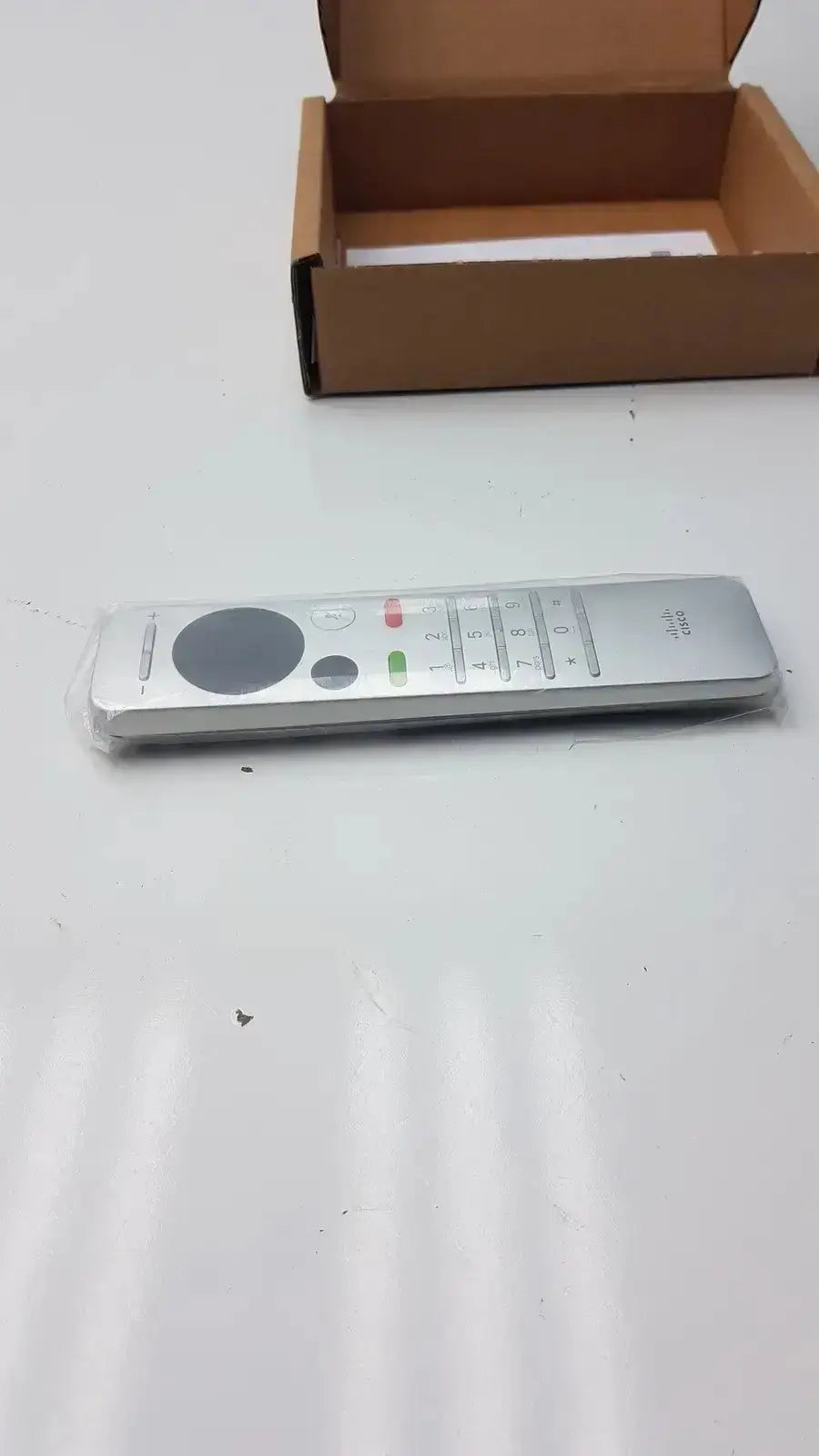 Cisco CTS-RMT-TRC6 Remote Control for TelePresence CTS-SX20N Remote Control, second-hand product photo 2