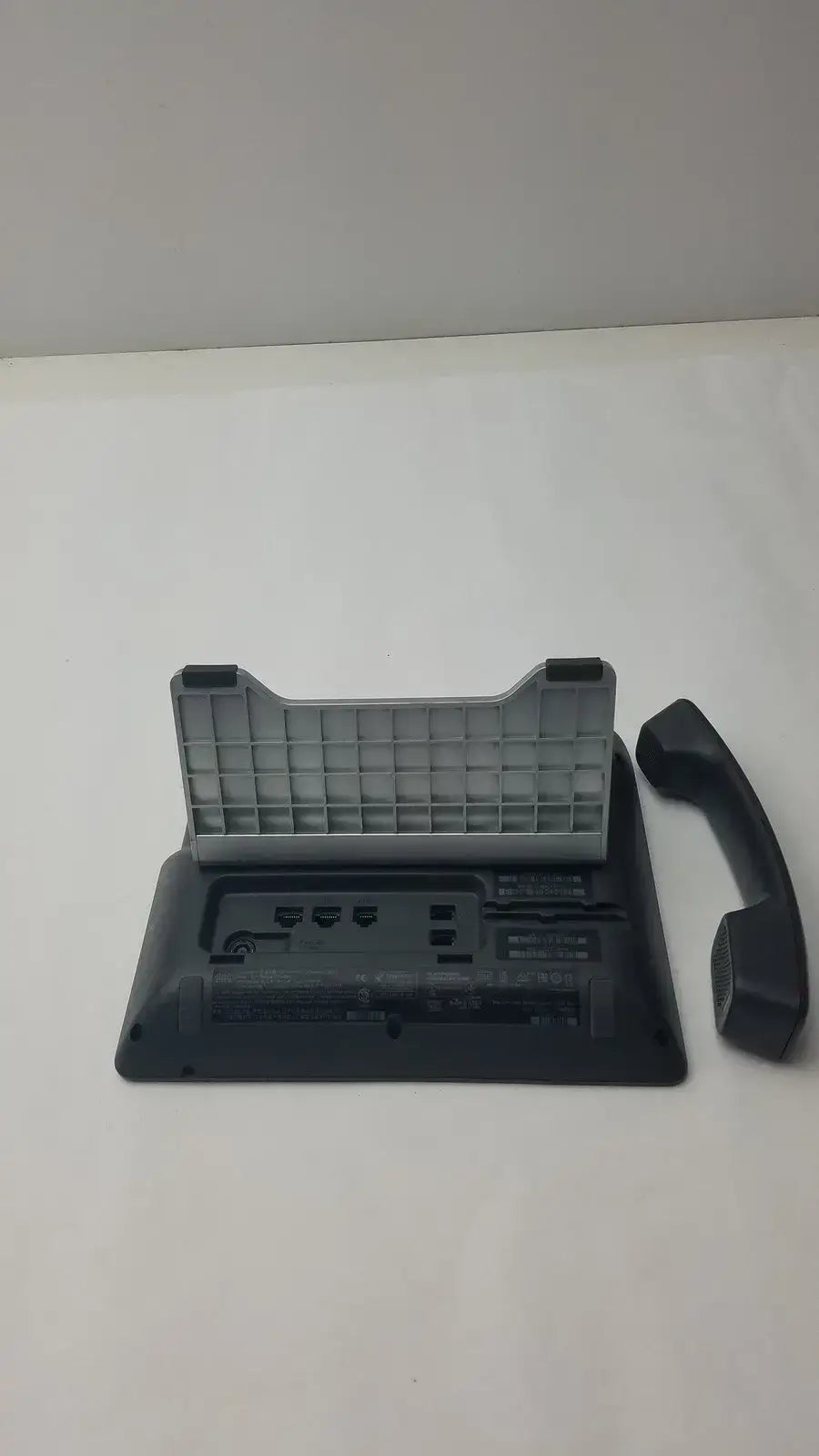 Cisco IP Business Phone With Handset IP Business Phone, second-hand product photo 5