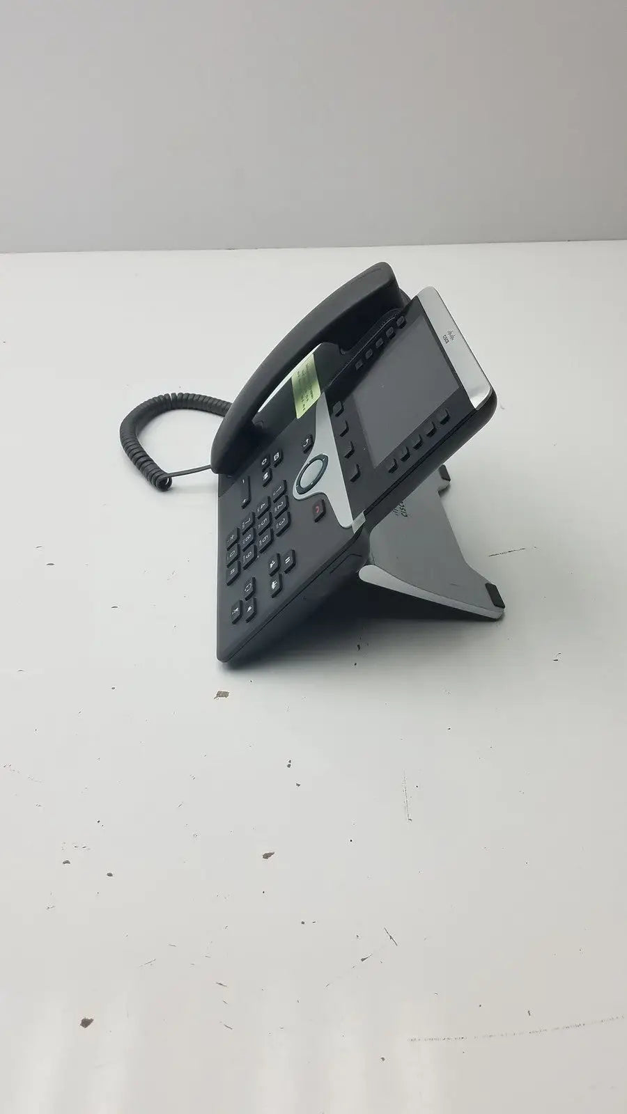 Cisco IP Phone VOIP Video Phone With Handset IP Phone, second-hand product photo 2