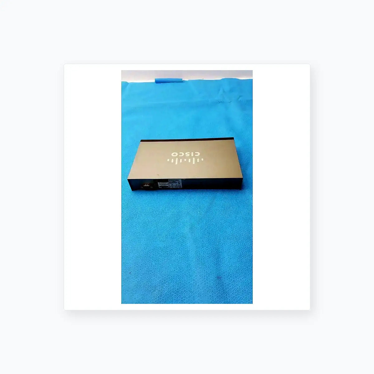 Cisco Small Business SF300-08 Network Switch Network Switch, second-hand product photo 3