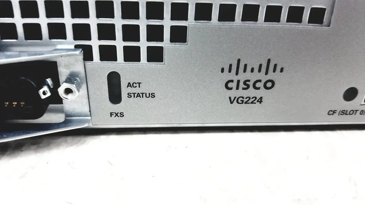 Cisco VG224 24-Port Voice Over IP Analog Phone Gateway VoIP Analog Phone Gateway, second-hand product photo 3