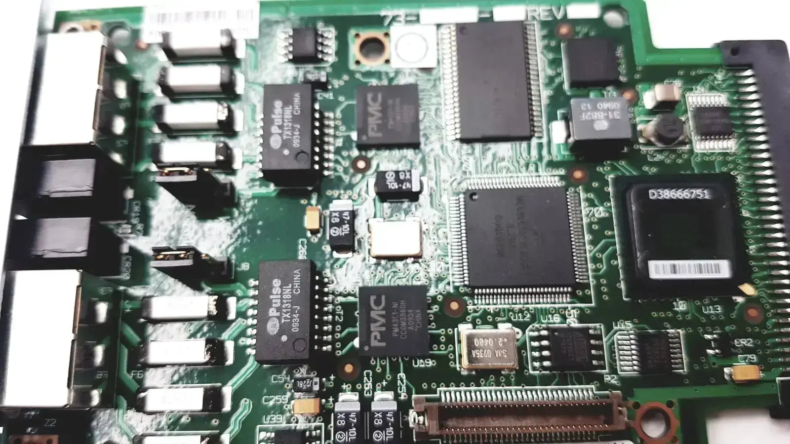 Cisco VWIC2 2MFT-T1/E1 2-Port WAN.VOICE Multiflex Module Network Interface Module, second-hand product photo 6