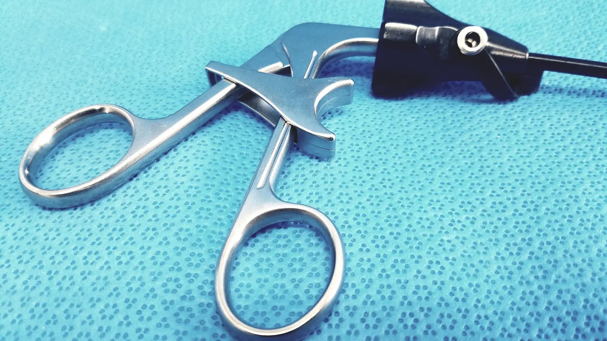 Silver claw gasper surgical forceps with black handle designed for precision reuse medical and laparoscopic instruments use