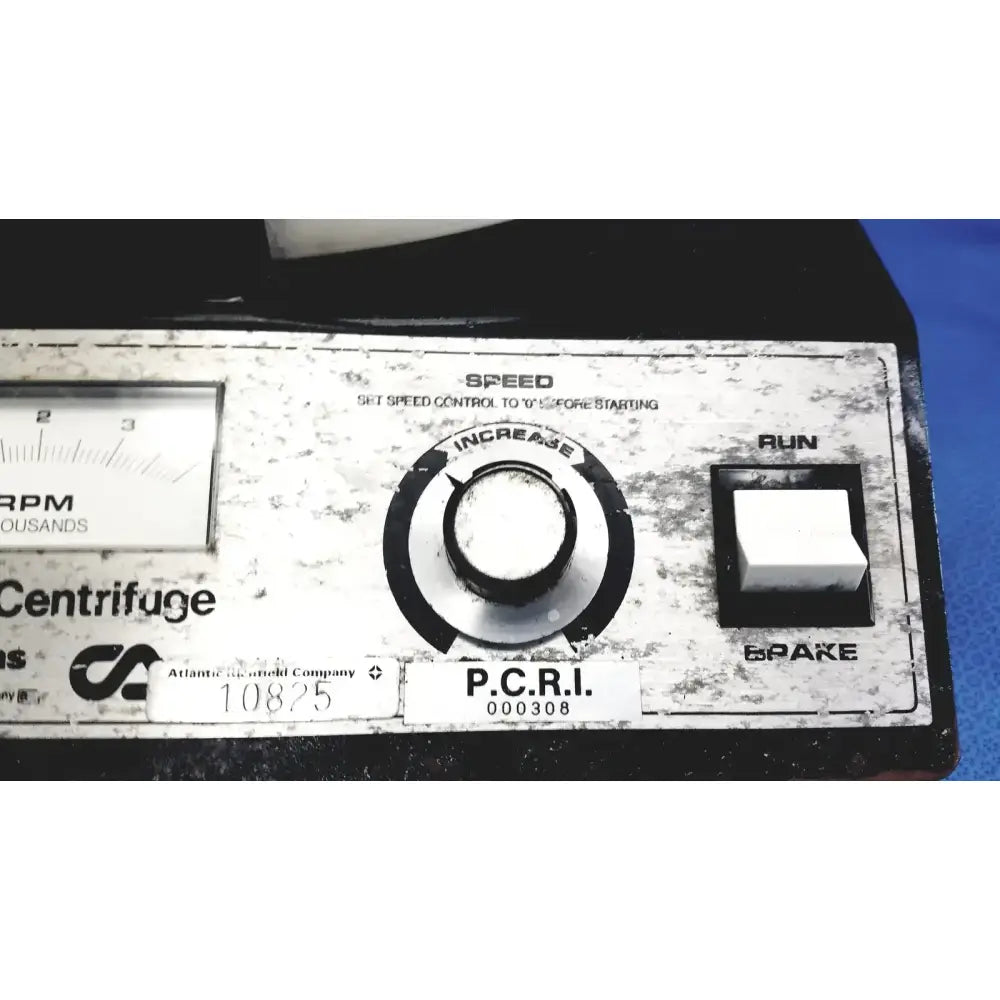 Clay Adams 0103 Dynac II Laboratory Centriifuge Laboratory Centrifuge, second-hand product photo 9