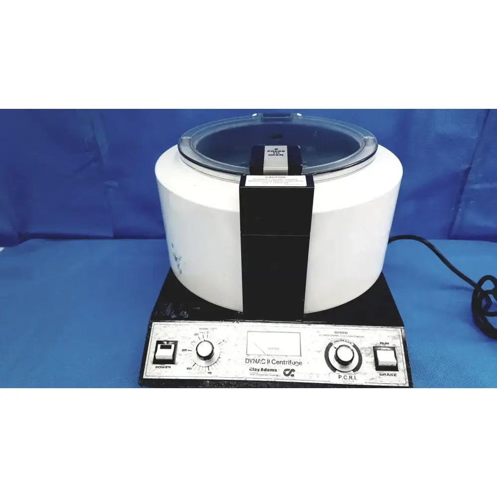 Clay Adams 0103 Dynac II Laboratory Centriifuge Laboratory Centrifuge, second-hand product photo 1