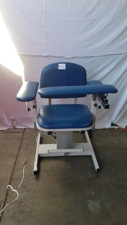 Clinton 6341 power series blue padded blood drawing chair with adjustable armrests and metal frame for medical use