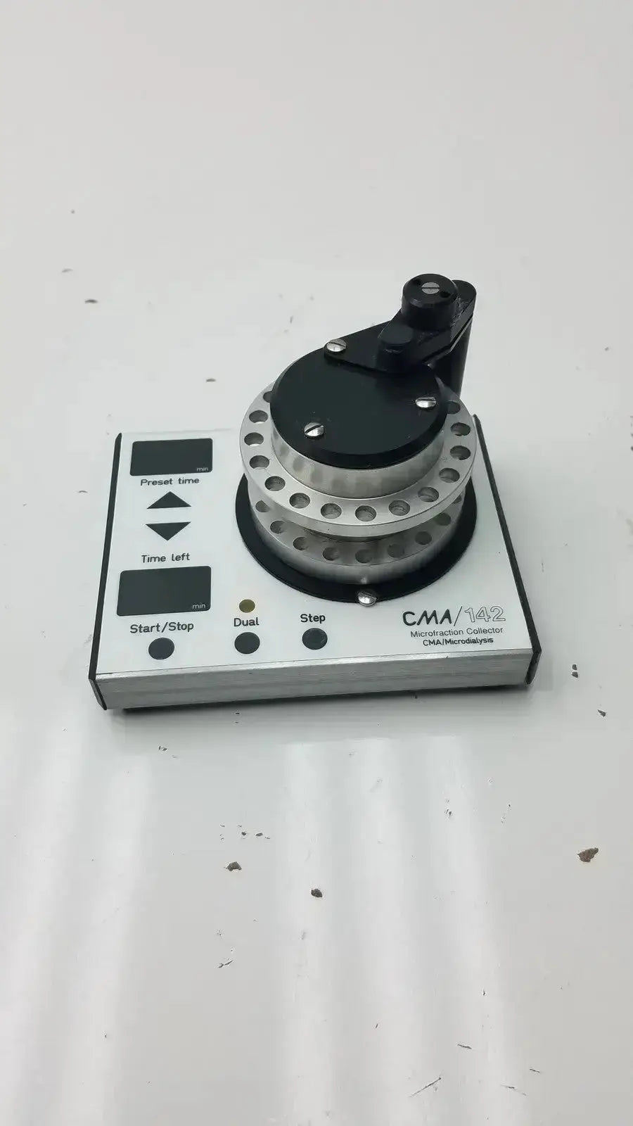 CMA Microfraction Collector Model 142 Fraction Collector, second-hand product photo 9