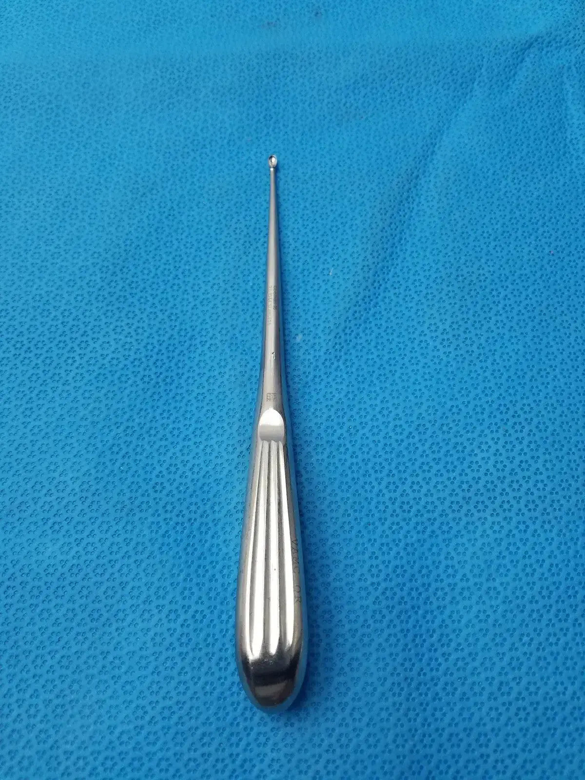 Codman 23-1044 Neuro Straight Curette for Orthopedic Surgical Curette, second-hand product photo 2