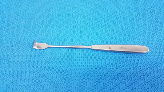 Codman 50-4263 Stainless Steel Surgical Instrument – Size 13 Surgical Instrument, second-hand product photo 1