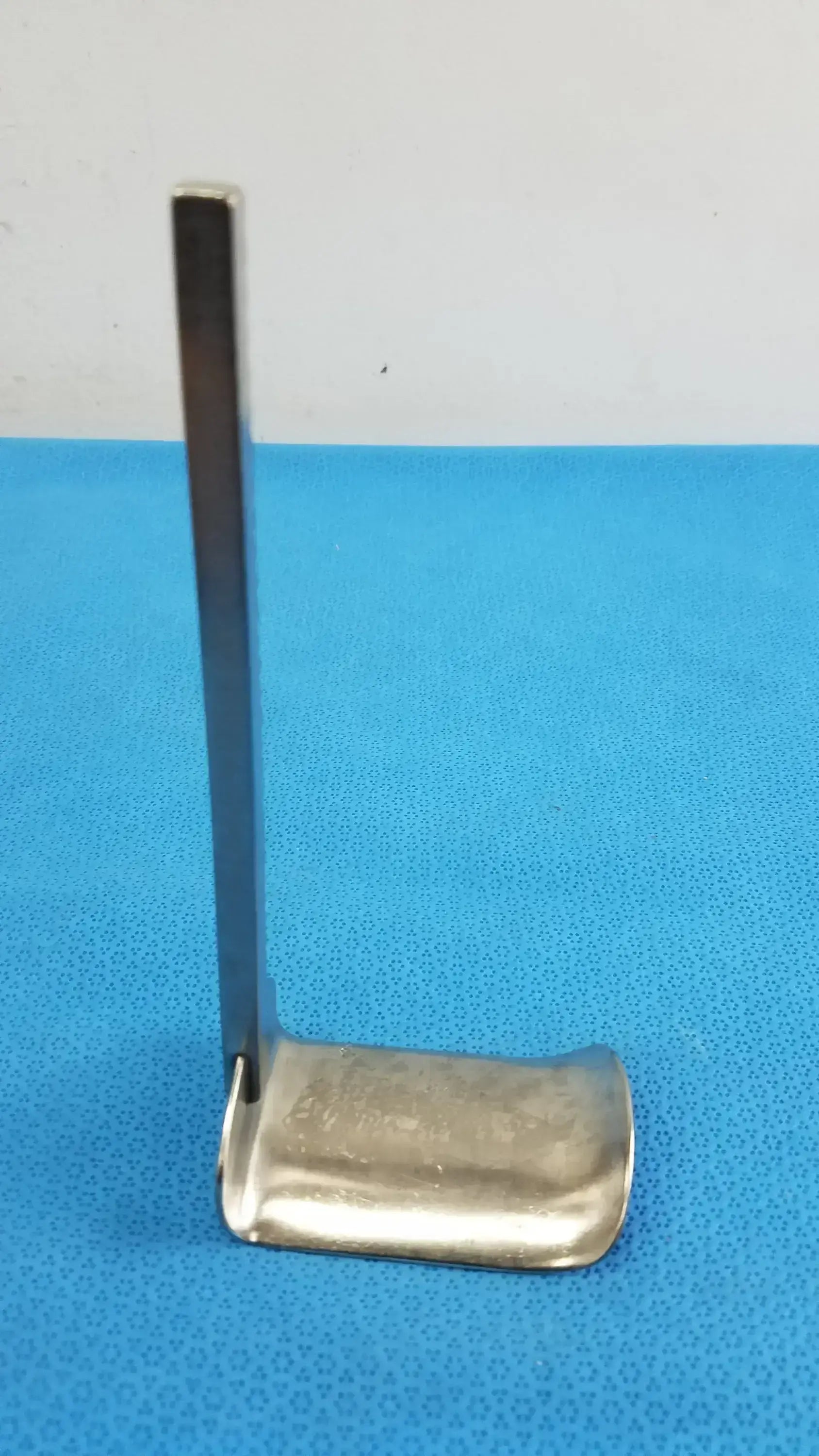 Codman 50-4568 Surgical Kelly Retractor Blade Surgical Kelly Retractor Blade, second-hand product photo 4