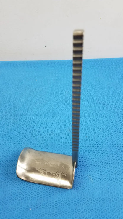 Codman 50-4568 Surgical Kelly Retractor Blade Surgical Kelly Retractor Blade, second-hand product photo 2