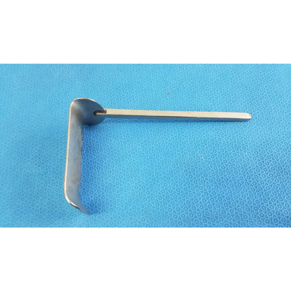 Codman 50-4569 Surgical Kelly Retractor Blade Kelly Retractor Blade, second-hand product photo 6