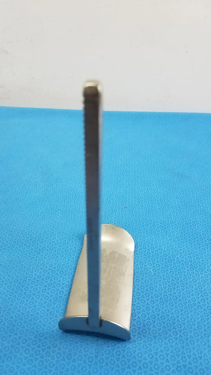 Codman 50-4569 Surgical Kelly Retractor Blade Kelly Retractor Blade, second-hand product photo 3